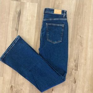 Zara Womens Blue Jeans size US 6